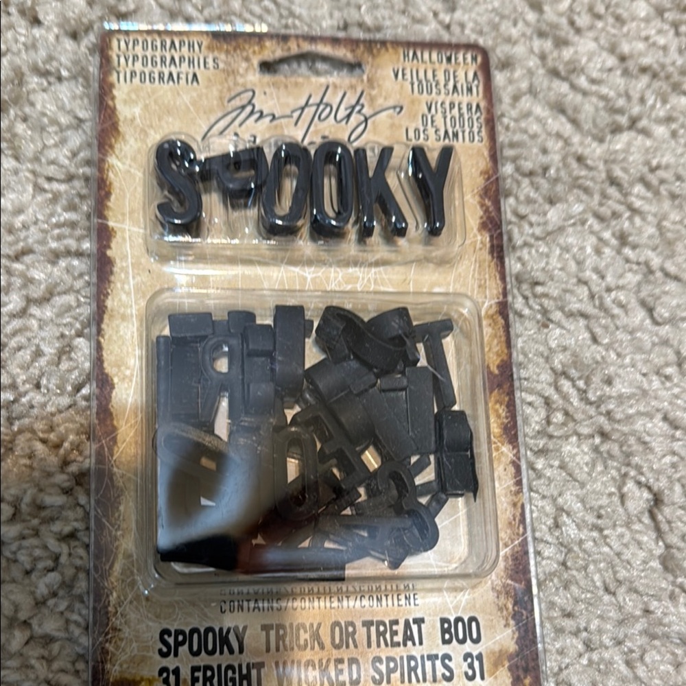 Tim Holtz Spooky Halloween Typography